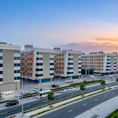 Vogo Grand Hotel Formerly Best Western Plus Hotel Dubai Academic City Luaran gambar