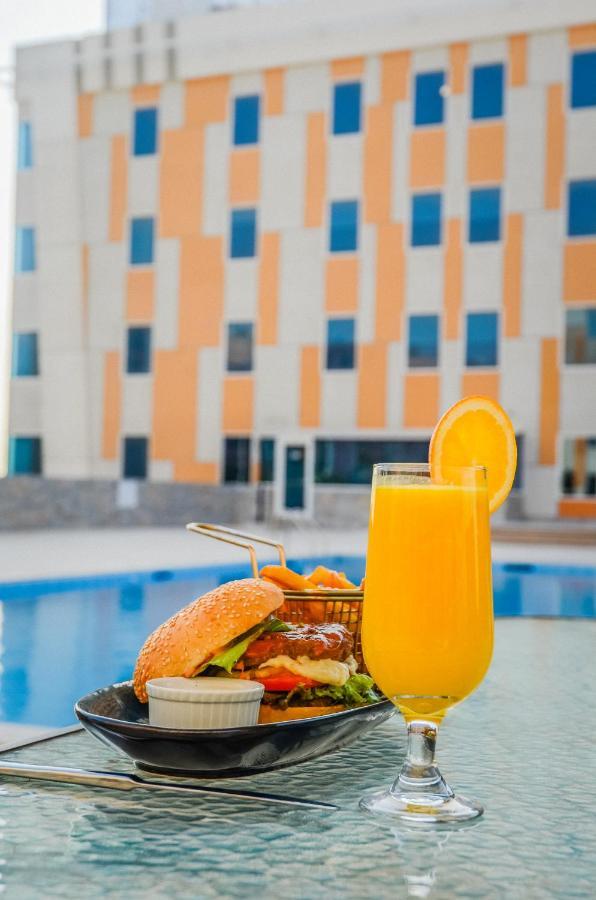 Vogo Grand Hotel Formerly Best Western Plus Hotel Dubai Academic City Luaran gambar