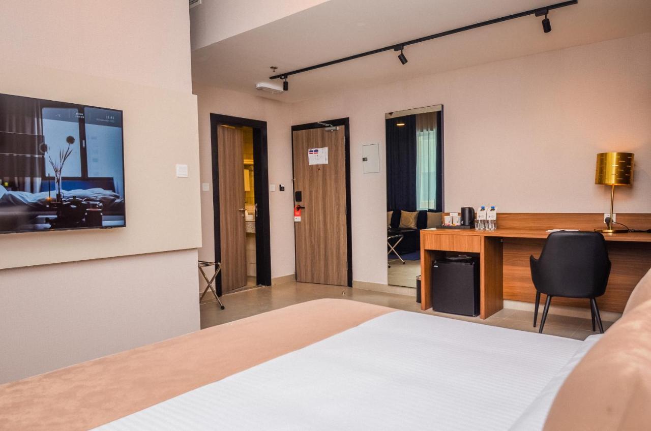 Vogo Grand Hotel Formerly Best Western Plus Hotel Dubai Academic City Luaran gambar
